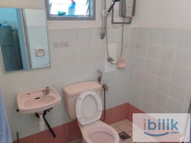 Pet Friendly House Co Living Landed House Single Room at Putra Bahagia c/w Aircond