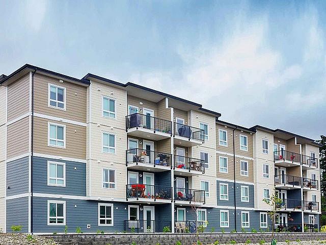 Pet friendly Two Bedroom Two Bath With In suite Laundry For Rent