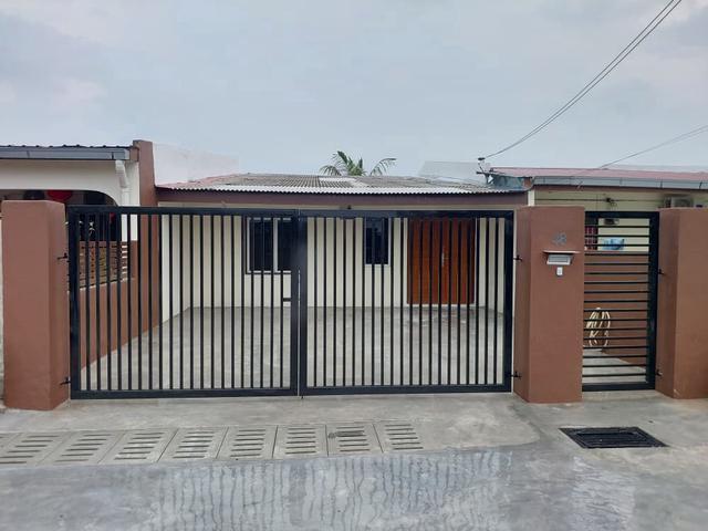 Petaling Jaya Seksyen 8 Single Storey Terrace House 6 bedrooms To Let