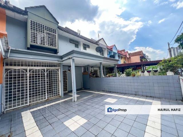 PETALING JAYA SS7 TAMAN KELANA INDAH DOUBLE STOREY HOUSE FOR SALE