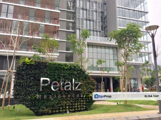 Petalz Residences Residensi Rimbunan