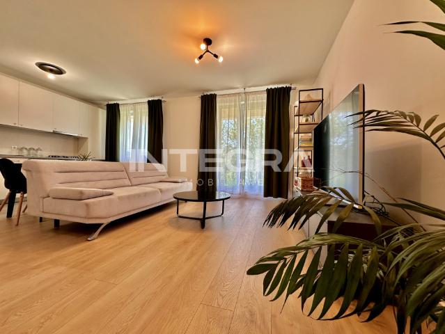 PetFriendly | Inchiriez Apartament De Lux, 3 Camere, + Gradina 55 Mp