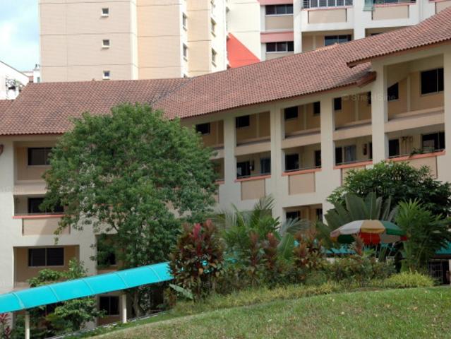 Petir Road Bukit Panjang, HDB Executive