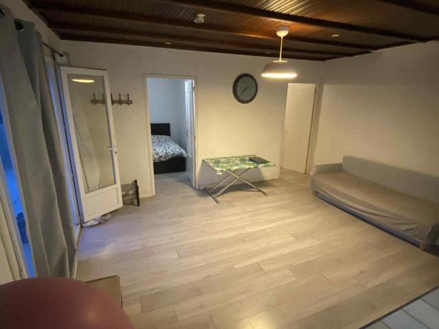 Petit appartement tranquille courte durée