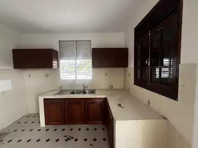 Petit Bourg 97170 Location appartement 7 pièces t7