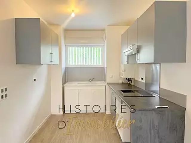 Petit Couronne 76650 Achat / Vente appartement 3 pièces t3