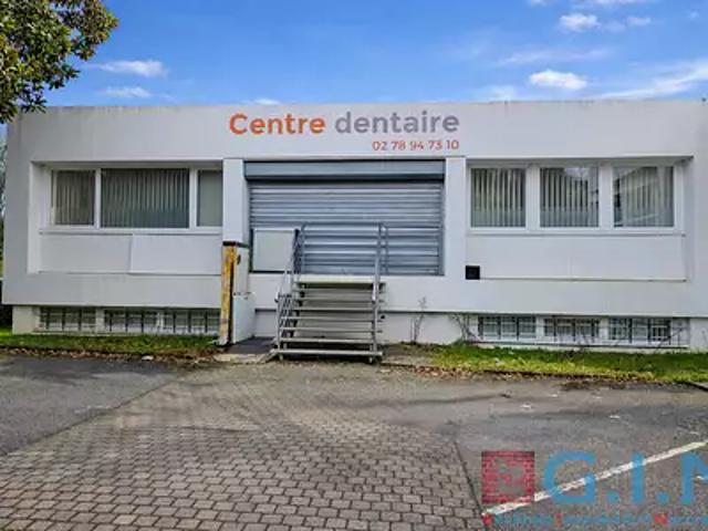 Petit Couronne 76650 Location divers 20 pièces