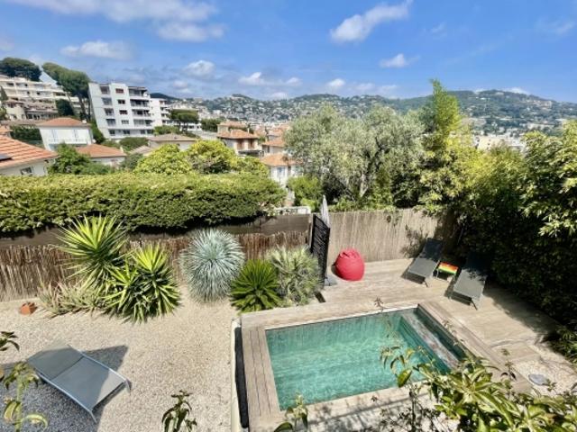 Petit Juas, Maison de charme 110m2 avec piscine & dépendance
