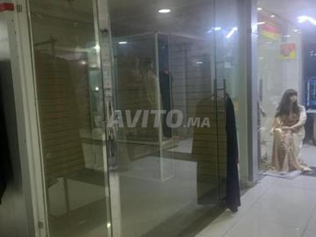 Petit magasin à ventre a yasmine mall