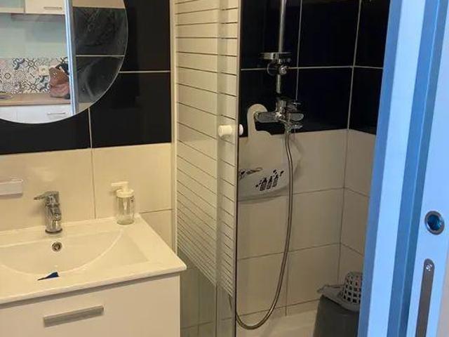 Petit studio meublé 12m²