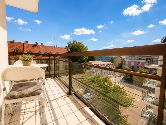 PETITE FRANCE: 3 4 pièces Terrasse