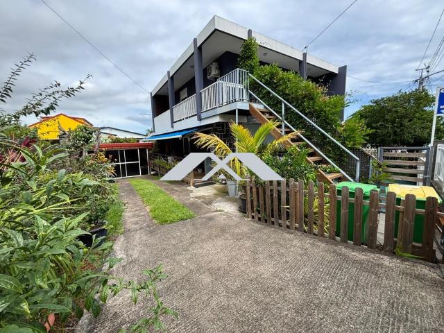 Petite Île Vente Immeuble 97