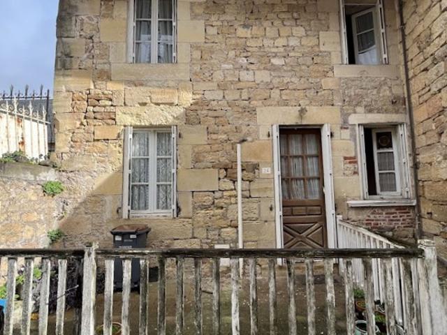 Petite maison à restaurer