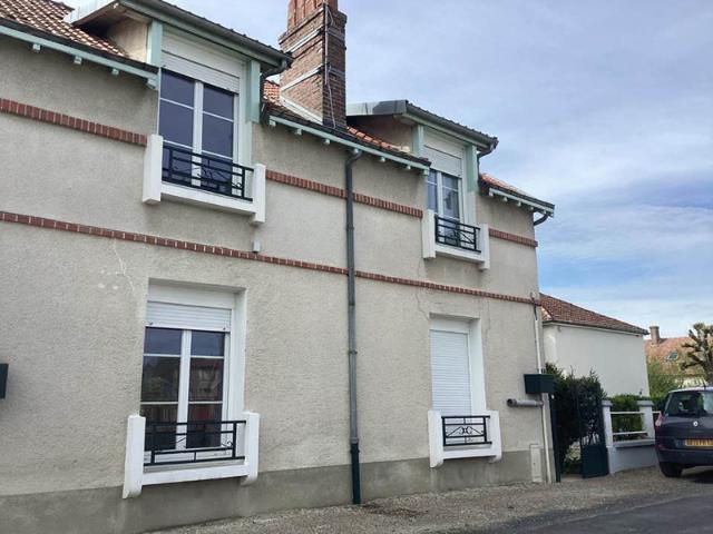 Petite maison ancienne à rafraîchir