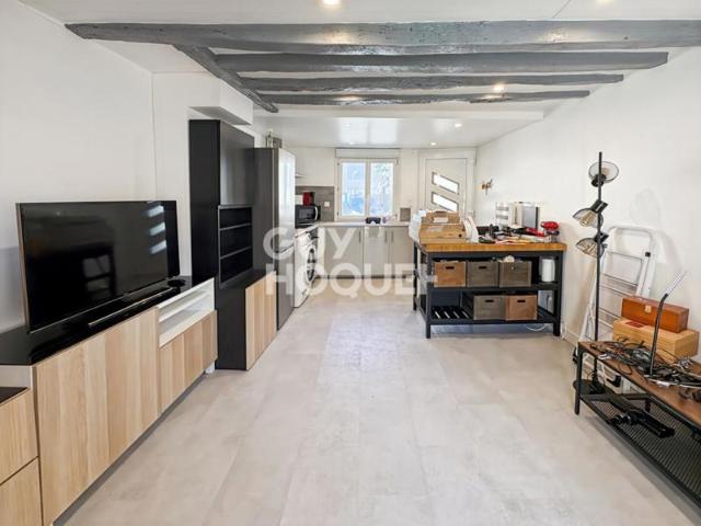Petite maison de charme 2 pièces à vendre à Béthisy Saint Pierre 120 000