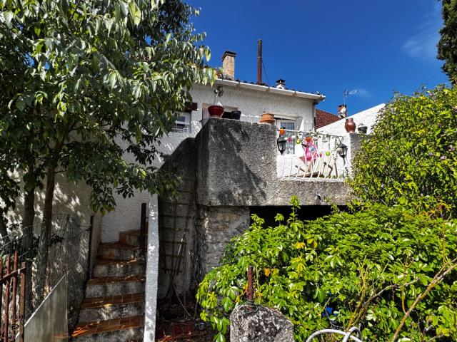 Petite maison de village au coeur de Limogne en quercy 54m² Limogne en Quercy