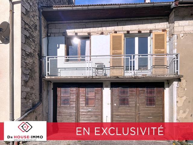 petite maison en pierre à rénover avec fort potentiel