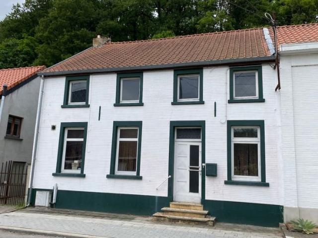Petite maison pleine de charme !