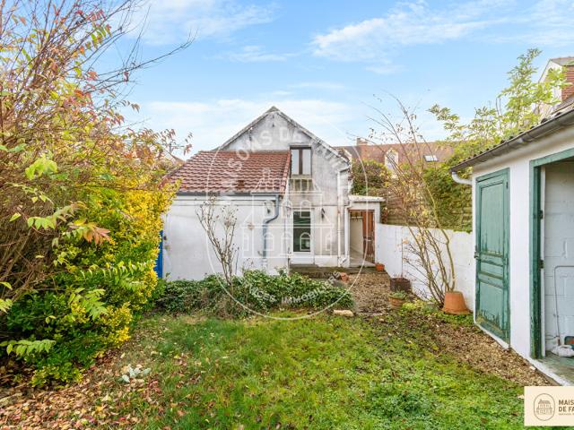 Petite Maison Studio à vendre à Noisy Le Roi