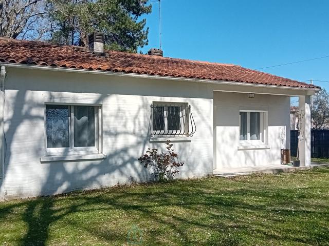 Petite maison sur grand terrain constructible à Saint Palais sur Mer