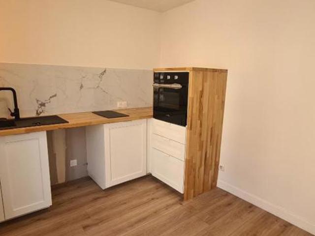 Petite maison T1 sur 2 niveaux