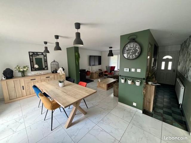 Petite Synthe: Maison moderne et entièrement rénovée, 3 chambres, garage