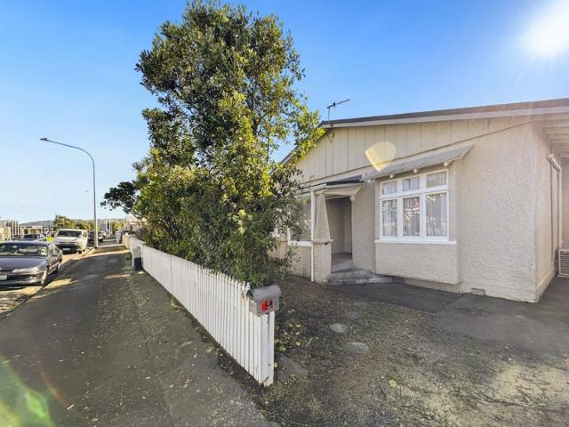 petone, 3 bedrooms