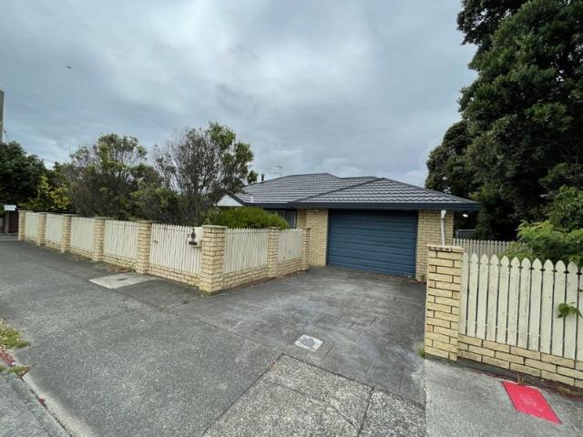 petone, 3 bedrooms