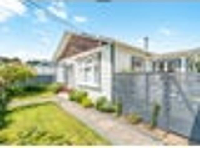 Petone, 3 bedrooms, $840 pw