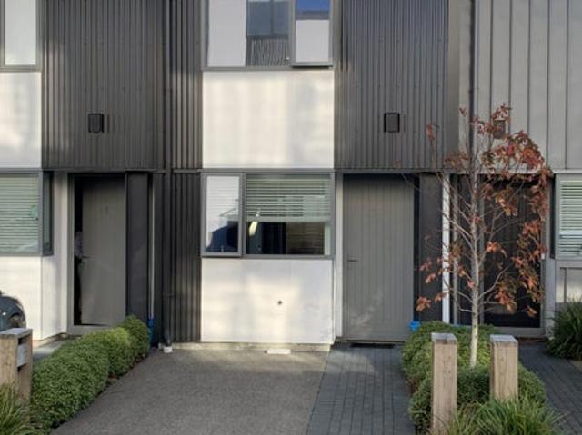 petone, 3 bedrooms