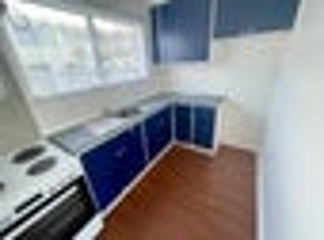 Petone, 2 bedrooms, $450 pw