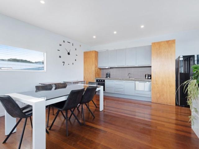 petone, 2 bedrooms