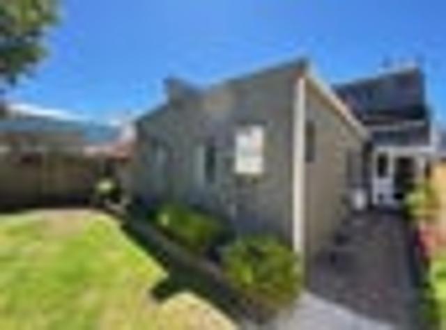 Petone, 2 bedrooms, $675 pw