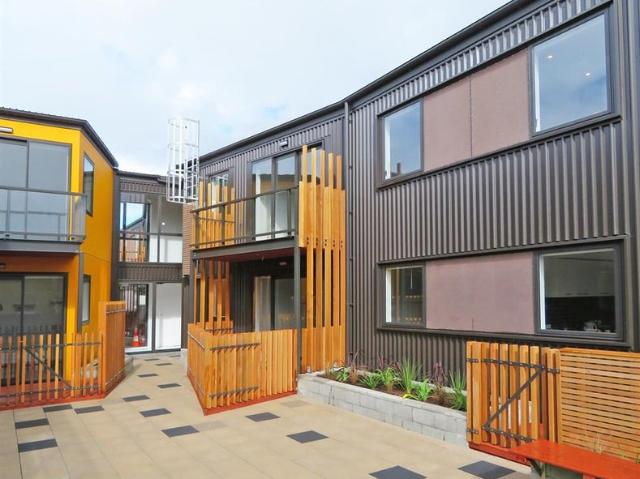 petone, 2 bedrooms