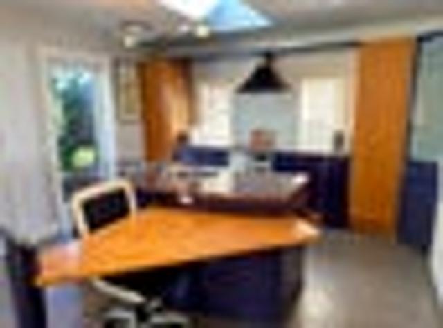 Petone, 2 bedrooms, $950 pw