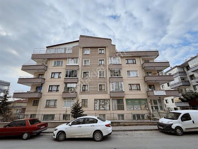 Peyamisefa'da 1+1 Ful Eşyalı Kiralık Daire