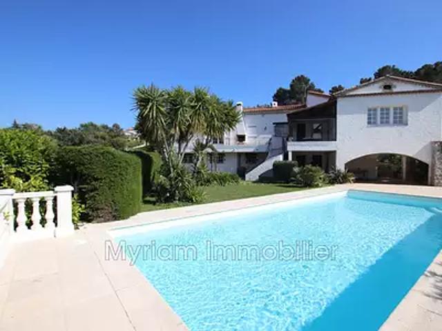 Peymeinade 06530 Achat / Vente maison 6 pièces t6 piscine parking