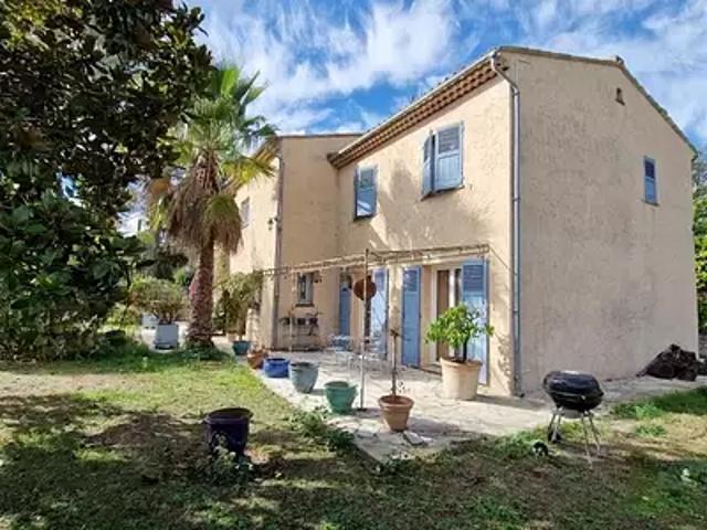 Peymeinade 06530 Achat / Vente maison 7 pièces t7 piscine jardin