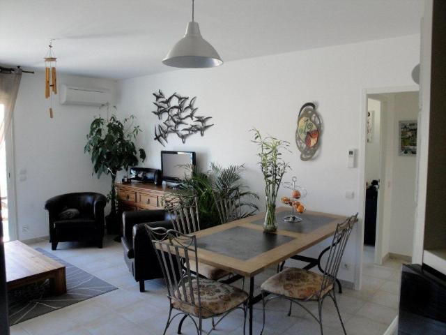 Peyrolles en Provence Location Appartement 13