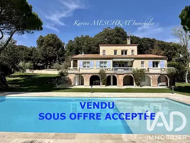 Peyruis 04310 Achat / Vente maison 7 pièces t7 parking