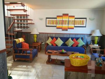 Peñaflor sector residencial vendo casa amplia | 6 dormitorios por 180000. 00 en Peñaflor