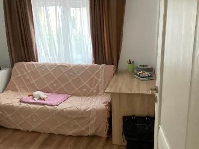 PF dau in chirie apt 3 cam Primaverii Manastur