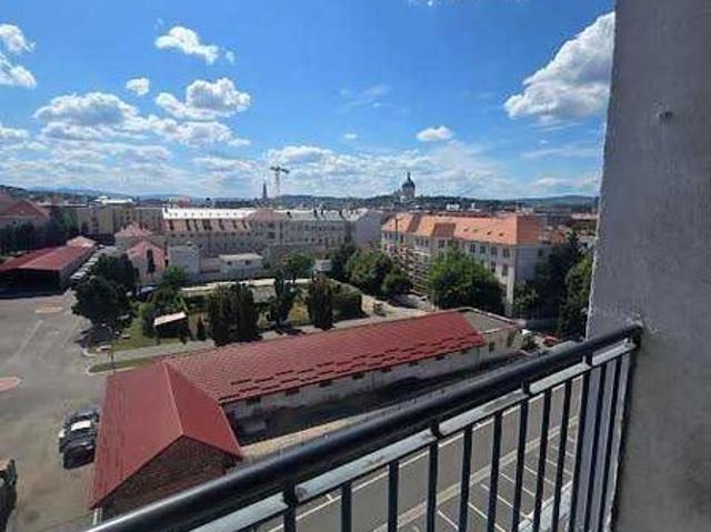 PF inchirez apartament 6 camere 2 bai 2 terase