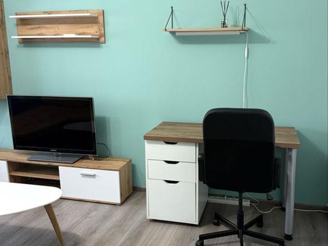 PF inchiriez apartament 2 camere Galata