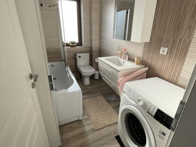 PF Inchiriez Apartament 3 camere Bucium Mobilat si Utilat