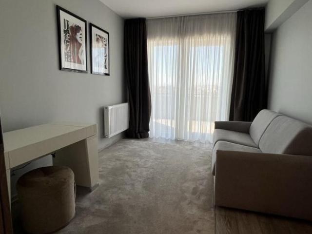 Pf inchiriez apartament 3 camere in Buna Ziua