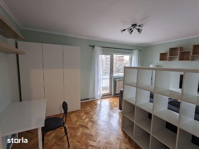 PF inchiriez apartament 3 camere in Manastur, zona BIG