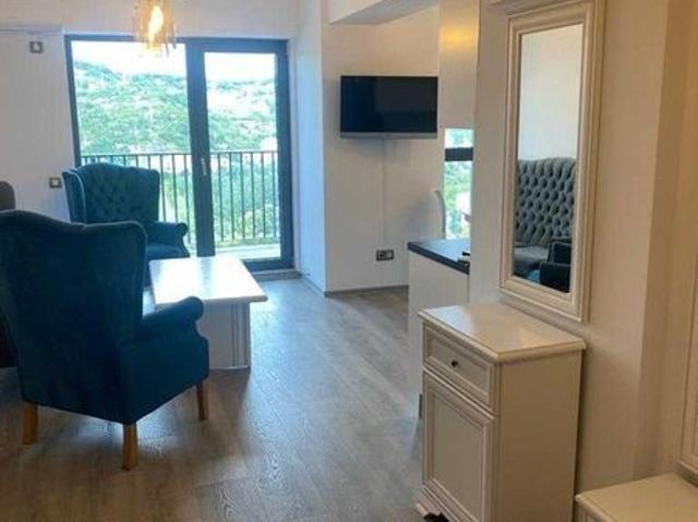 PF inchiriez Apartament West City Tower 51 mp+ parcare subterana