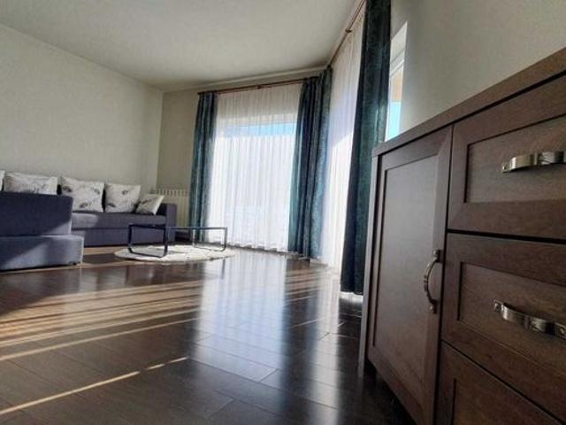 PF inchiriez in Europa apt. 2 camere, 55 mp, loc parcare, 550 euro