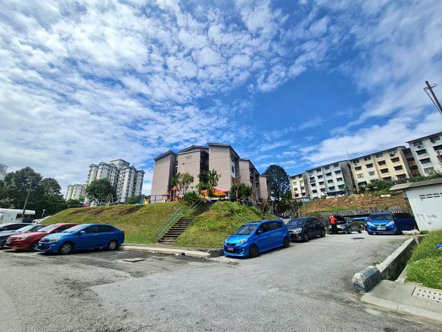 PKNS Flat Kelumpuk Teratai Dahlia Keramat AU3 Setiawangsa GROUND FLOOR